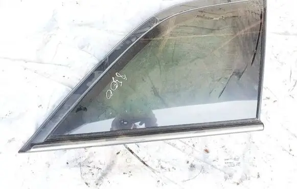 Chrysler Pacifica Rear side window dot22ggm934 dot-22gg-m934