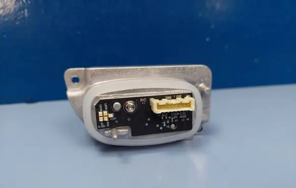 BMW 5 G30 G31 G38 LED ballast control module 63117214942 7214942