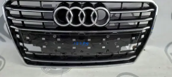 Audi A7 S7 4G Front bumper upper radiator grill