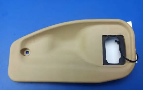Mercedes-Benz ML W163 Rear seat side bottom trim A1639243237 204002X100