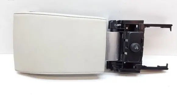 Volvo V70 Armrest 377799
