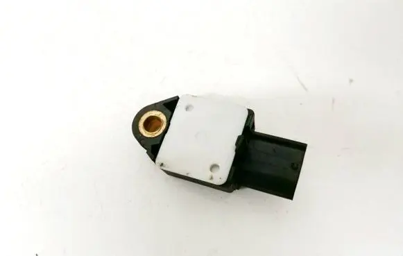 Toyota Auris 150 Airbag deployment crash/impact sensor 8983102060 89831-02060