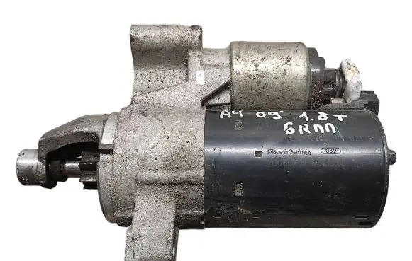 Audi A4 S4 B8 8K Starter motor 06D911021B