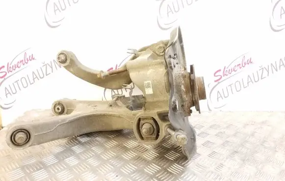 Audi A8 S8 D4 4H Rear wheel hub spindle/knuckle 4H0505431D 8R0505311F 8K0505323H