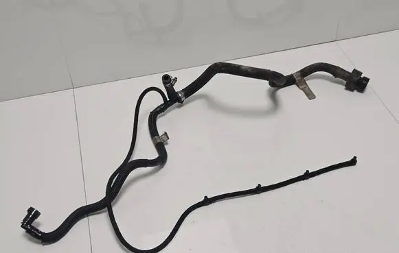 BMW 3 E90 E91 Fuel return line/hose 7800669 7800711 11884410