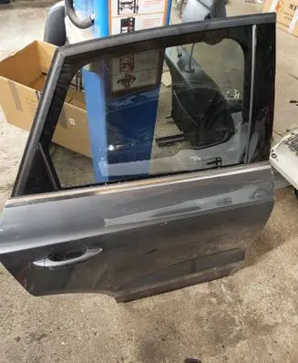 Audi Q3 8U Rear door 8U0833312A