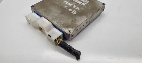 Nissan Micra Engine control unit/module 2371074B04 0261204854