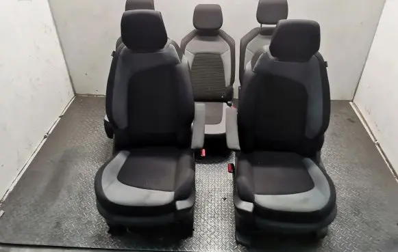 Citroen C4 II Picasso Seat set 