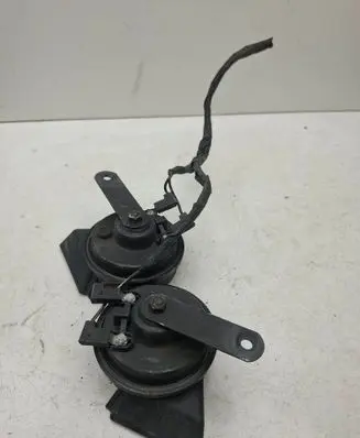 Mercedes-Benz C W203 Horn signal 0045427720