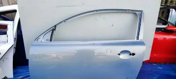 Volvo C30 Front door