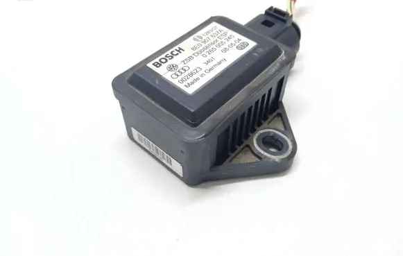 Volkswagen Phaeton ESP acceleration yaw rate sensor 8E0907637A 0028623 0265005245