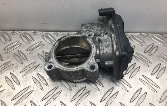 BMW 3 F30 F35 F31 Throttle valve 7810752 13547810752 1354781075202