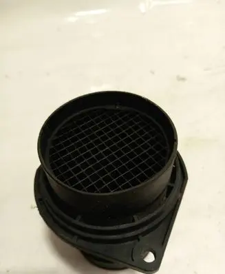 Renault Laguna II Mass air flow meter 7700314057 11484493 5WK9609