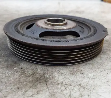 Volvo V60 Crankshaft pulley 9654061080