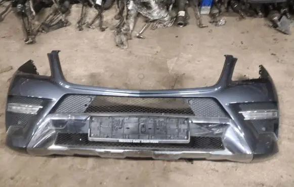 Mercedes-Benz ML W166 Front bumper 1668854525 A1668854525