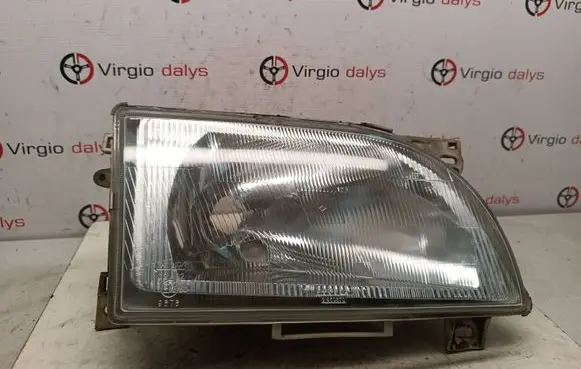 Ford Transit Headlight/headlamp 205211b