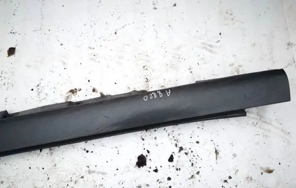 Toyota Avensis T250 Sill 7585105010 75851-05010