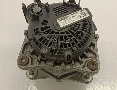 Nissan X-Trail T32 Generator/alternator