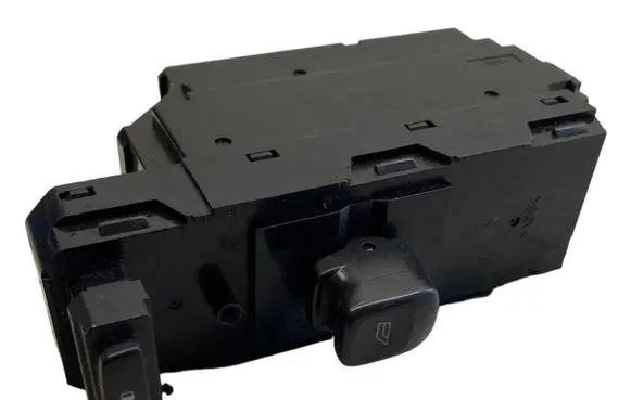 Volvo V70 Electric window control switch 30658147 04W19E MP195300081