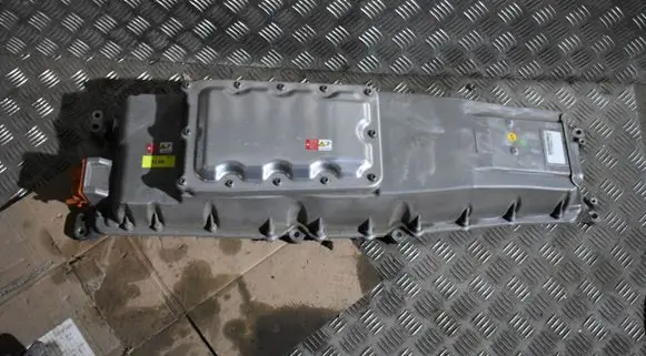 Porsche Taycan 9J1 Engine