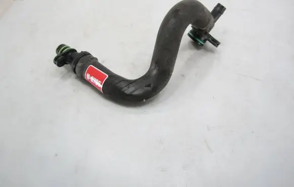 Volkswagen Golf VII Breather hose/pipe 04E103202F