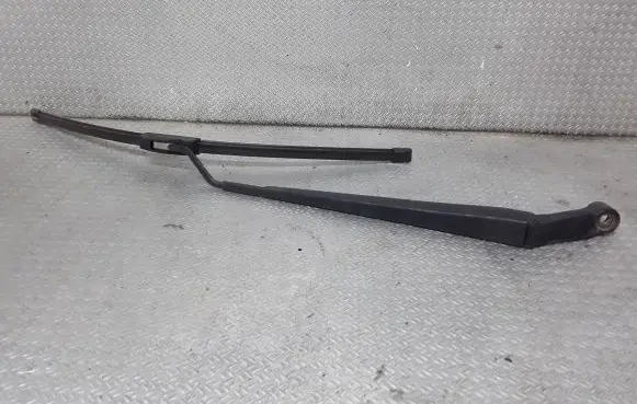 Toyota Corolla Verso AR10 Windshield/front glass wiper blade 
