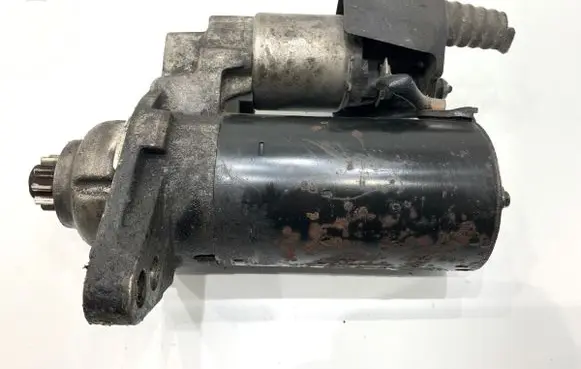 Volkswagen PASSAT B6 Starter motor