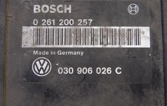 Volkswagen Vento Engine control unit/module ECU 030906026C