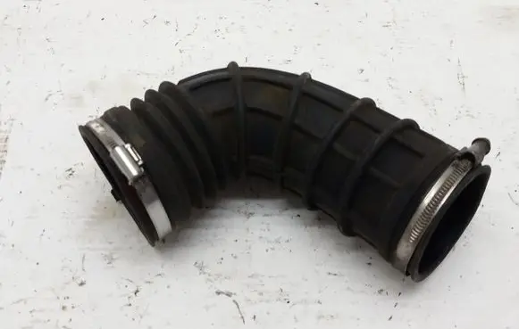 Opel Insignia A Air intake hose/pipe 12829425
