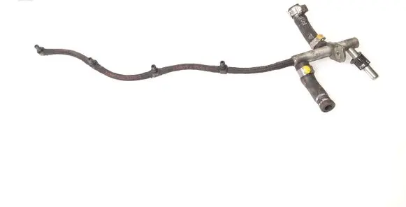 Opel Astra H Fuel line pipe