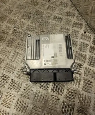 BMW 3 E90 E91 Engine control unit/module 7800727 7809822 A112952
