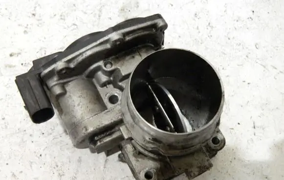 Hyundai Santa Fe Throttle valve