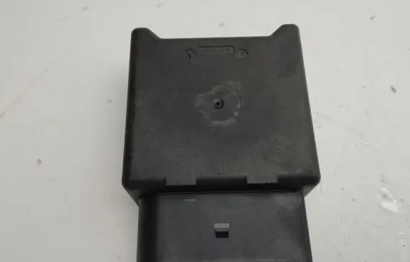 Audi A1 Fuel injection pump control unit/module 5Q0906093B