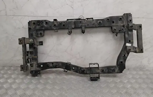Hyundai Ioniq Engine mounting bracket 
