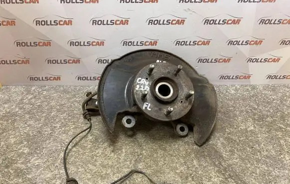 Honda CR-V Front wheel hub spindle knuckle