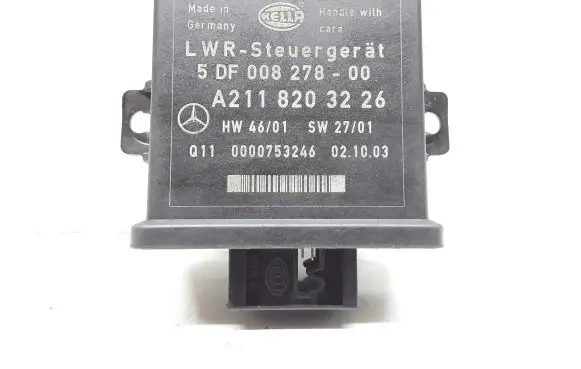 Mercedes-Benz E W211 Light module LCM A2118203226