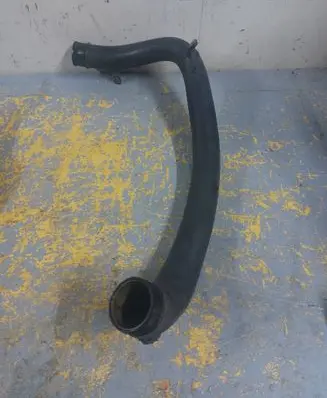 Volvo S60 Intercooler hose/pipe