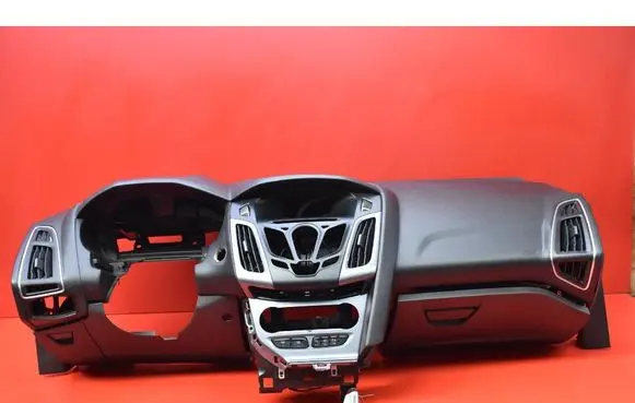 Ford Focus Dashboard 