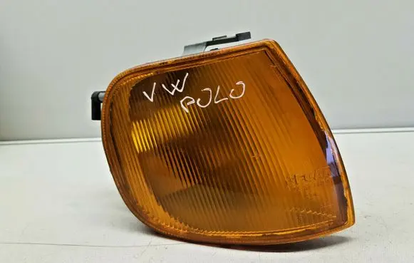 Volkswagen Polo III 6N 6N2 6NF Front indicator light 22472000D