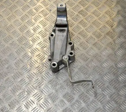 Honda Odyssey A/C compressor mount bracket 