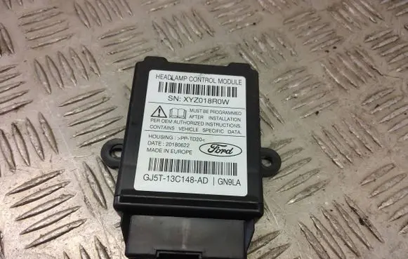 Ford Kuga II Light module LCM GJ5T13C148AD