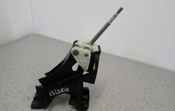Suzuki Celerio Gear shifter/selector 