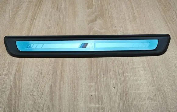 BMW 4 G22 G23 G24 G26 Front sill trim cover 8079739