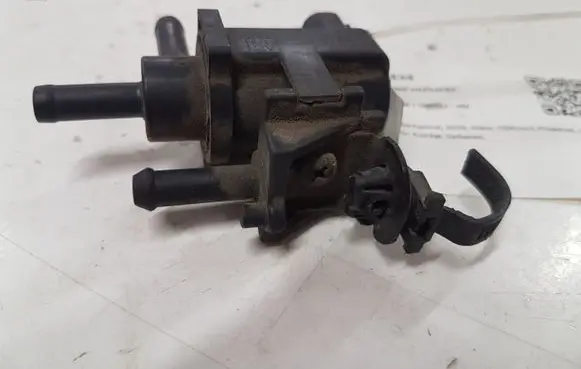 Toyota Avensis T250 Vacuum valve 9008091231