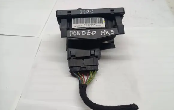 Ford Mondeo Mk III Light switch 1S7T13A024BB 010921A 04052711
