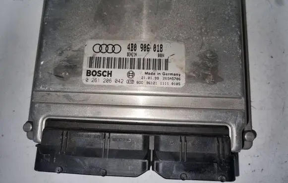 Audi A6 S6 C5 4B Engine control unit/module 4B0906018 0261206042 26SA5706