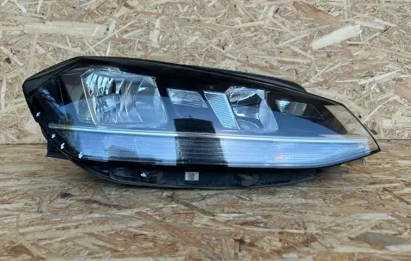 Volkswagen Golf VII Headlight/headlamp 5G1941006D 30005738