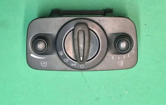 Light switch
