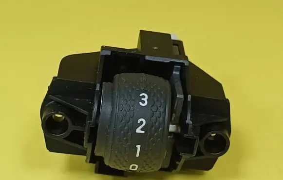 Fiat Marea Headlight level height control switch 735245022