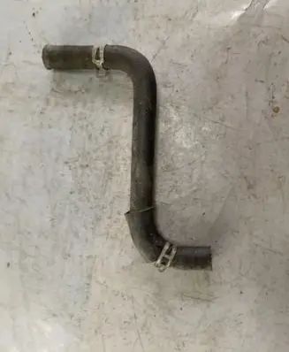 Suzuki Grand Vitara I Engine coolant pipe/hose
